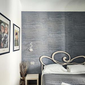 Camera con letto king size